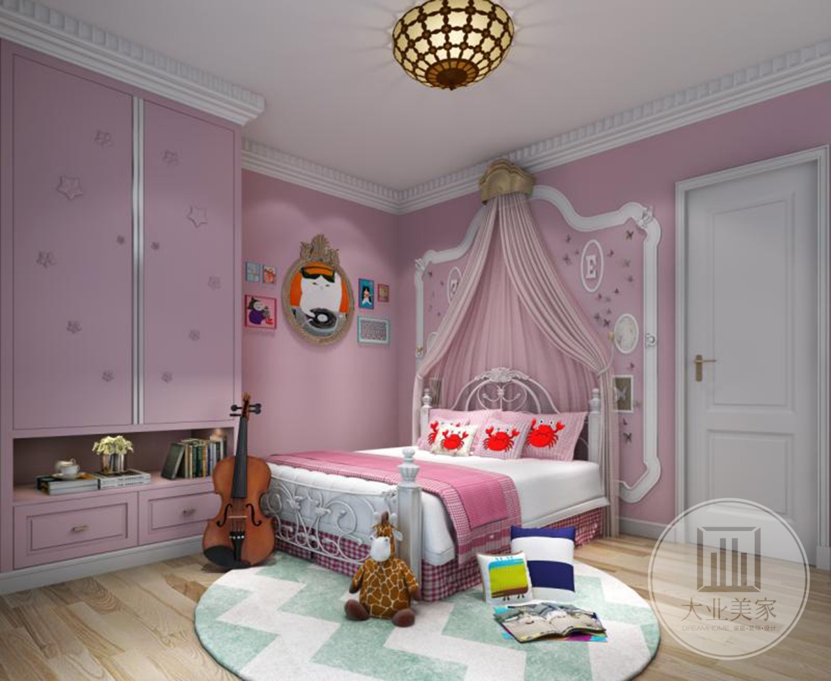 女孩房效果图：女孩房以粉色为主，床头以帐篷式设计，打造出梦幻般的公主房。