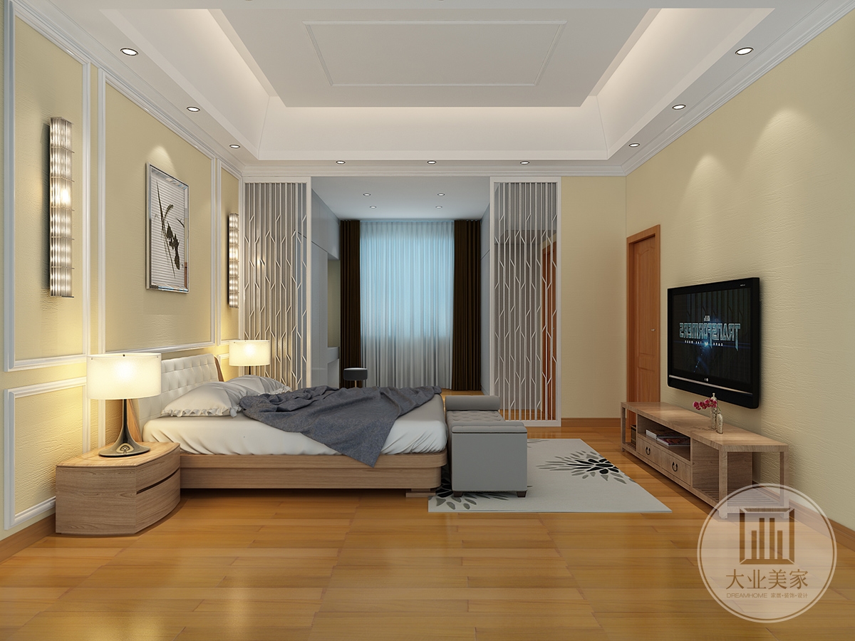 主卧效果图：卧室以米黄色为主色调，石膏线作为装饰，白色的落地窗，温馨的色彩，使空间增加了卧室的美感。